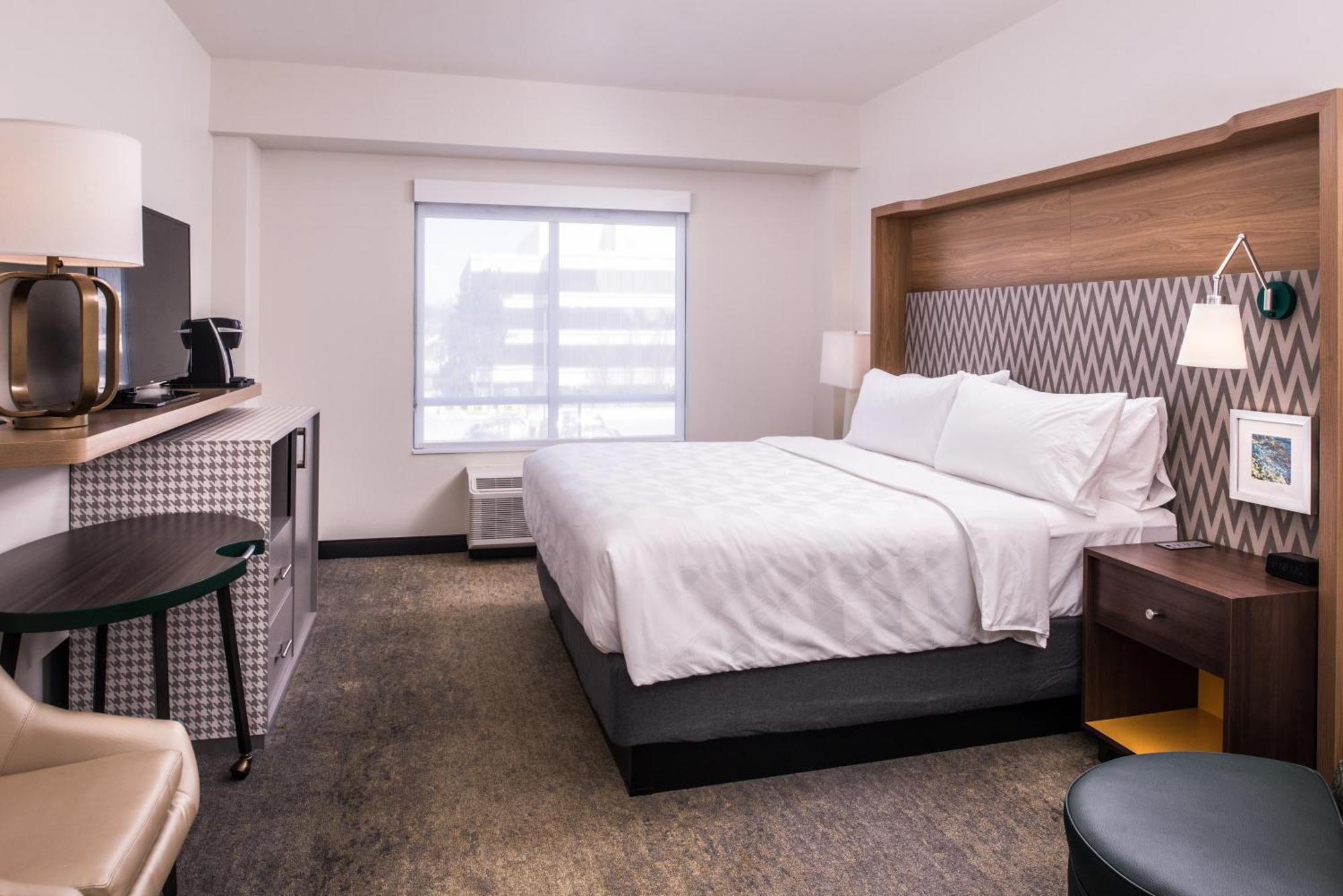 Holiday Inn Detroit Northwest - Livonia By Ihg Exterior foto