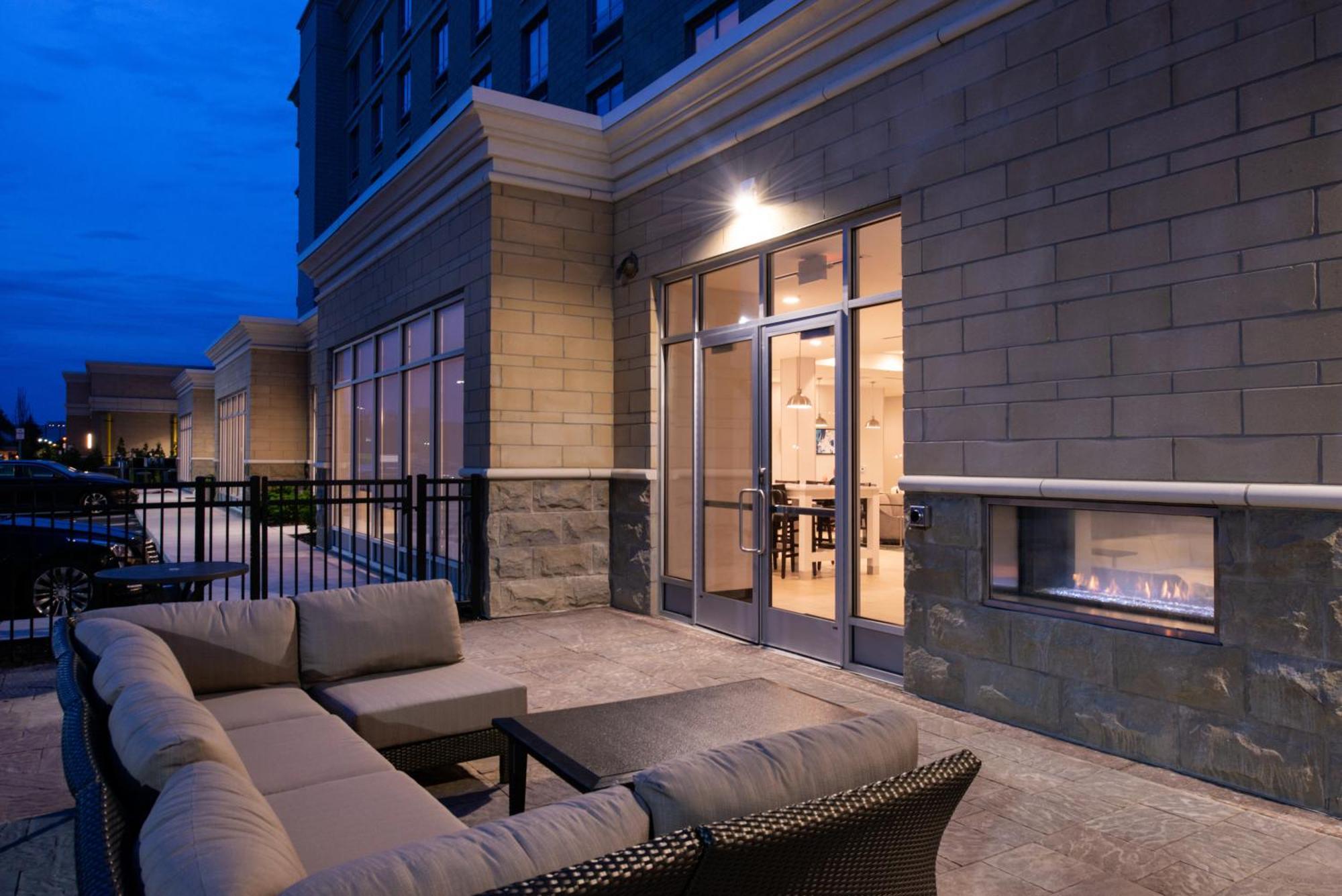 Holiday Inn Detroit Northwest - Livonia By Ihg Exterior foto