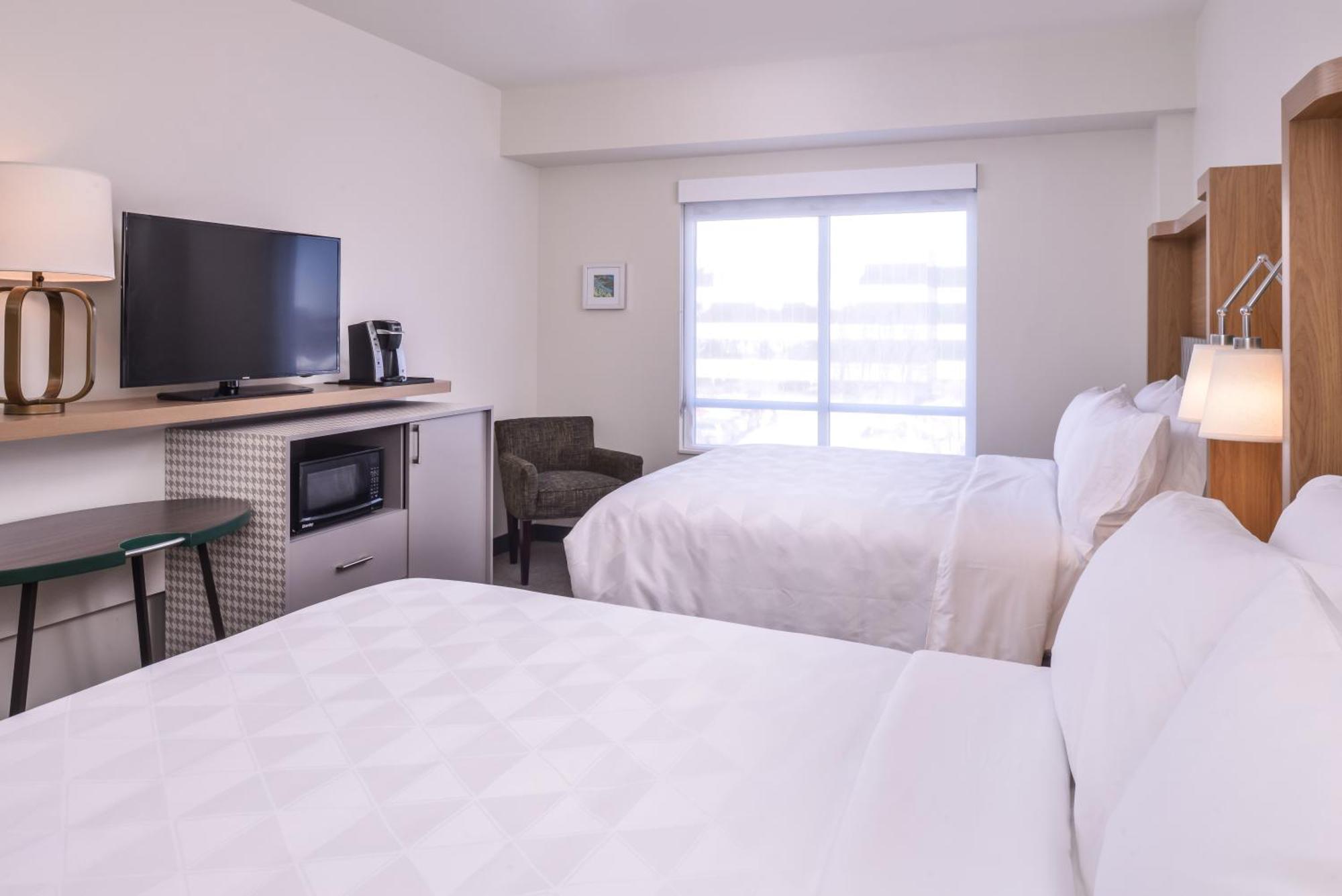 Holiday Inn Detroit Northwest - Livonia By Ihg Exterior foto