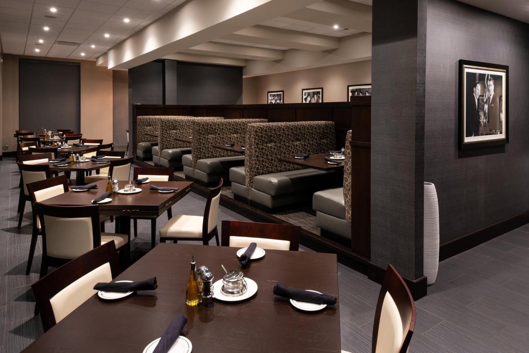 Holiday Inn Detroit Northwest - Livonia By Ihg Exterior foto